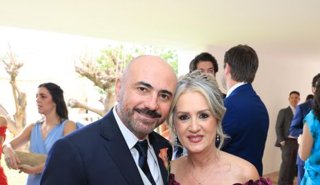  Jorge Martínez y Gaby Cruz, papás del novio.