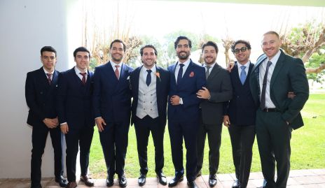  Jorge Pablo Martínez con sus mejores amigos.