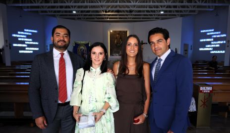  Carlos Alvarado, Beatriz Ruiz, Cristina Rivero y Ernesto Zárate, padrinos de Sebastián.