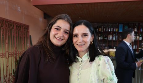  Paulina Dibildox y Beatriz Ruiz.