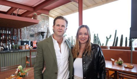  Javier García y Ashley Cronemeller.