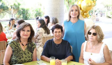 . Lupita Araiza, Lau González, Verónica Rodríguez e Isa Cabrera 