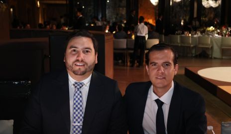  Héctor Parra y Juanfer Rojas.