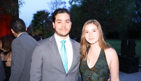  Alejandro Fernández y Sofía Dolago.