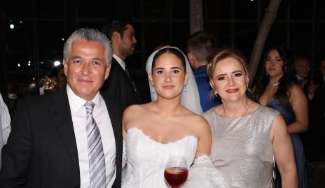  Luis Gonzaga, María José Ocejo y Verónica Ramírez.
