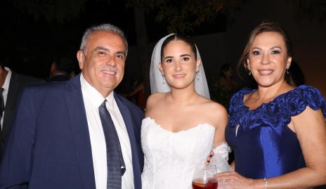  José Zúñiga, María José Ocejo y Giazul Goldaracena.