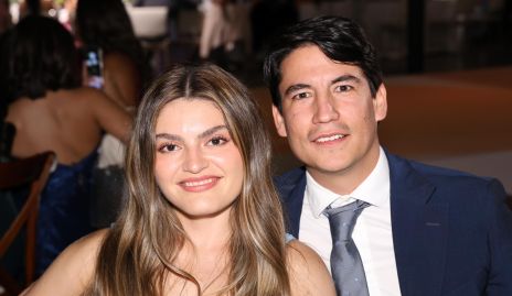  Vero Godiba y Mauricio López.