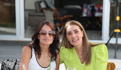  Andrea de la Torre y Maru Alcalde.