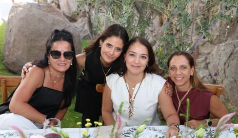  Sindhy Gutiérrez, Rocío Ortuño, Adriana Calderón y Sofía.