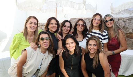  Maru Alcalde, Mary Buendía, Cali Guerra, Lorena Orozco, Rocío Ortuño, Andrea de la Torre, Ale Pérez, Carla Velasco y Mariana Berrones.