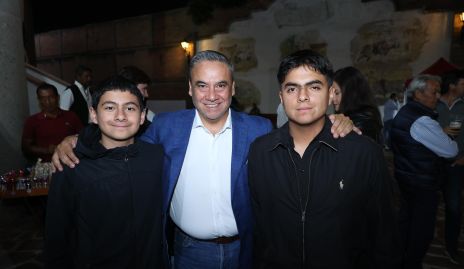  Carlos Romero Castañeda, Carlos Romero González y Gabriel Romero González.