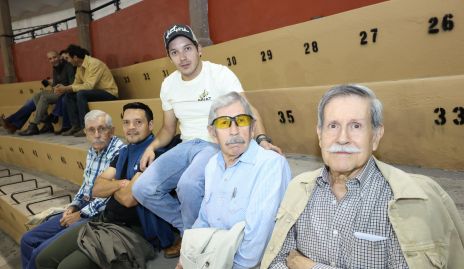  Carlos Mancilla, Gustavo de los Santos, Javier Mancilla, Javier Mancilla, Jorge Mancilla.