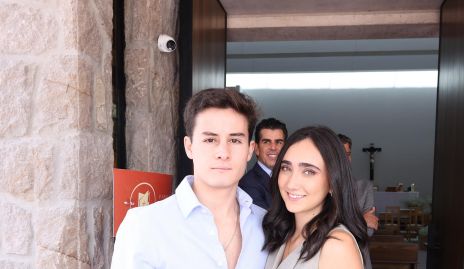  Víctor Marte Moctezuma y Sofía Flores.