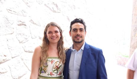  Ana Sofía Solana y Victorio Ortiz, padrinos de Rodrigo.