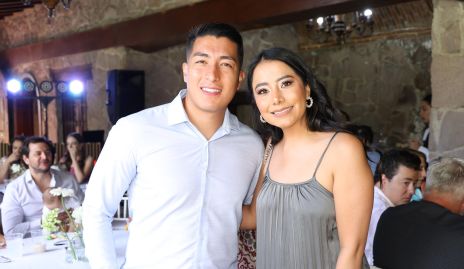  Juan Torres y Liz Zavala.