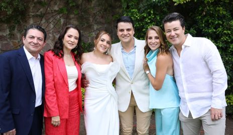  Javier Álvarez, Graciela López, Gisell Villaseñor, Javier Álvarez, Alejandra Álvarez y Gastón Lozano.