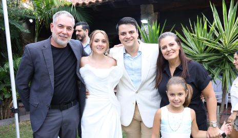  Alexander Sharp, Gisell Villaseñor, Javier Álvarez, Begoña López y Begoña Sharp.
