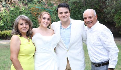  Rosalba Flores, Gisell Villaseñor, Javier Álvarez y Gerardo Escobedo.