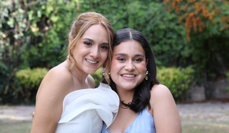  Gisell Villaseñor y Marifer López.