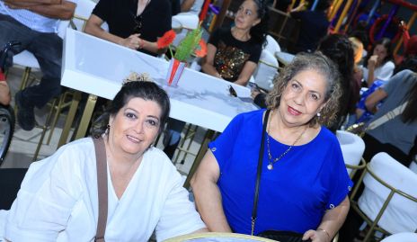  Elsa Evelia Galván e Isabel Torres.