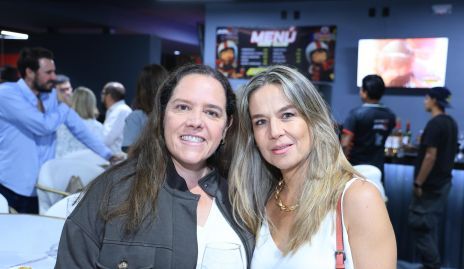  Pilar y Marcela Torres.