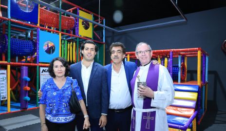  Lula López, Rubén Torres, Gabriel Torres y RP Gabriel Del Valle.
