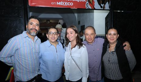  Heriberto, Miriam, María, Marcos y Érika López.
