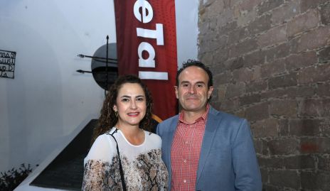  Laura Hallal y Beto Fontes.