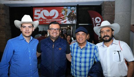  Sergio Aguirre, Carlos Montaño, Luis y Mauricio Montaño.