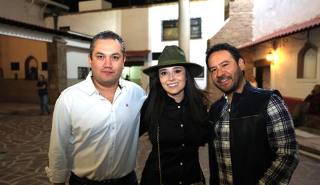  Sergio, Leticia y Gerardo.