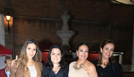  Jessica Romo, Chiquis Veloz, Linda Dávalos y Giselle Martínez.