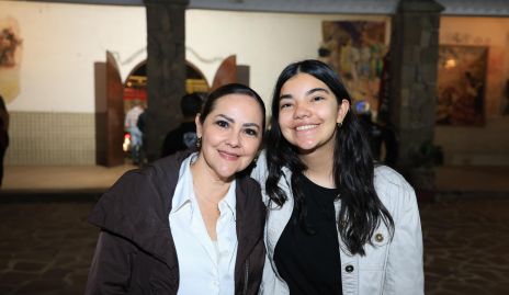  Ana Paula y Pía.