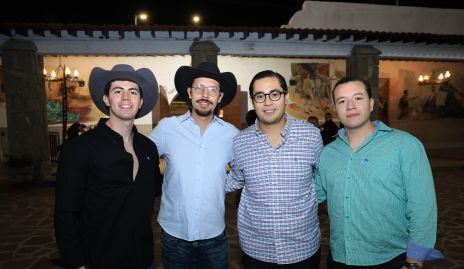  Carlos Barajas, Carlos Cortez, Sergio Esparza y Miguel Leal.