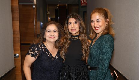  Elsa Arias, Coco Contreras y Alma Vázquez.