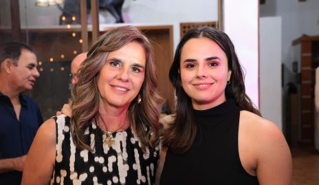  Rocío Gallegos y Paulina Valle.