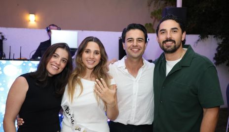  Mariana Barrón, Chiara Pizzuto, Gerardo Valle y Juan Pablo.