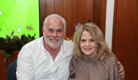  Roberto Cummings y Lynnette Pizzuto.