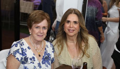 Lolita Aguirre y Pilar Díaz de León.