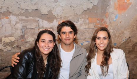  Ana Sofía Leiva, Juan Pablo Leiva y Mari del Valle.