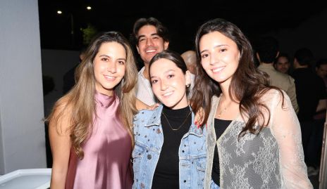  Verónica Gómez, José María Rodríguez, Emilia Noyola y Cristi Nava.