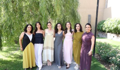  Laura Rodríguez, Montse Del Valle, Ana Esparza, María Bravo, Laura Bravo, Carmen y Lucía Bravo.