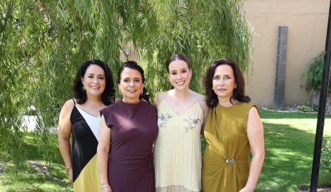  Laura Rodríguez, Lucía Bravo, Ana Esparza y Carmen Bravo.