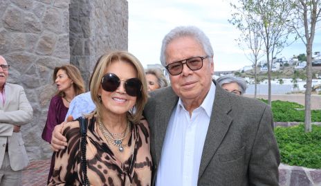  Lourdes Bustos y Miguel Mendoza.