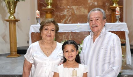  Virginia Ponce, Lorenza Lafuente y Luis Revuelta.