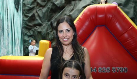  Sofía Medina y Ana Sofía.