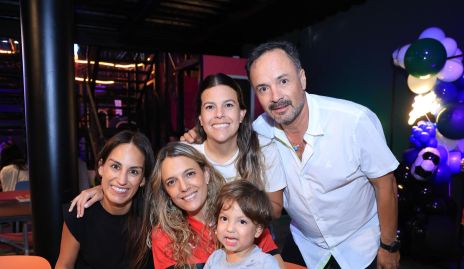  Gloria Leal, Priscila González, Lorenzo Enríquez, María José Barragán y Eduardo Ramos.