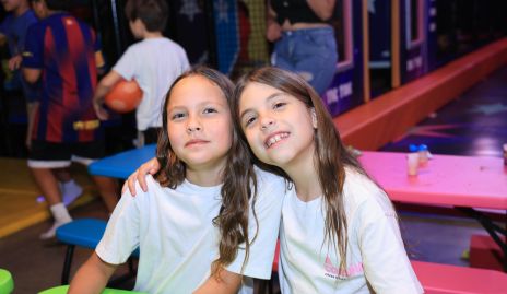  María y Anajose.
