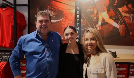  Paulino Pozos, Pau Pozos y Marisol Riaño.