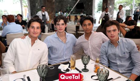  Carlos de los Santos, Gabriel de la Maza, Rodrigo Moreno y Santiago Lozano.