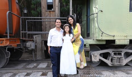  Carlos Chávez, María Inés Herrera e Isabel Flores.